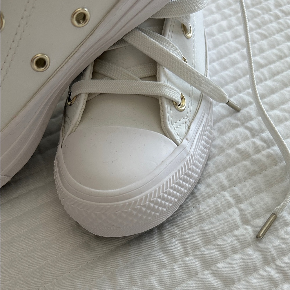 NEW Converse All Star Sneakers - Picture 3 of 12